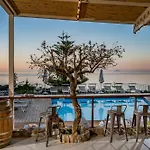 Provenza 12&4, Emma Villa