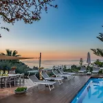 Provenza 12&4, Emma Villa