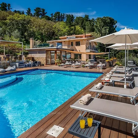 Villa Provenza 12&4, Emma Cefalu