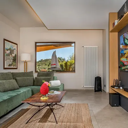 Provenza 12&4, Emma Cefalù