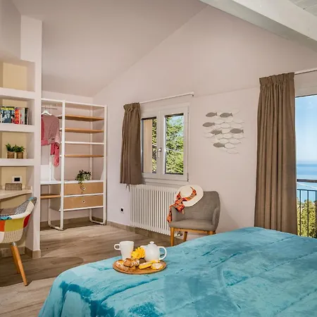 Provenza 12&4, Emma Cefalù