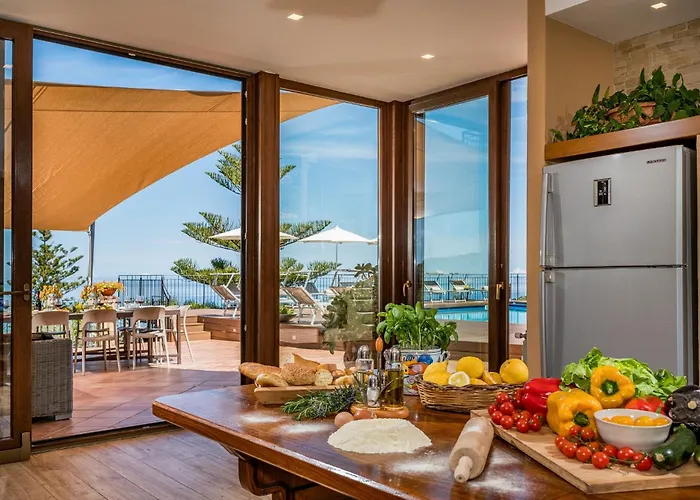 וילה Provenza 12&4, Emma